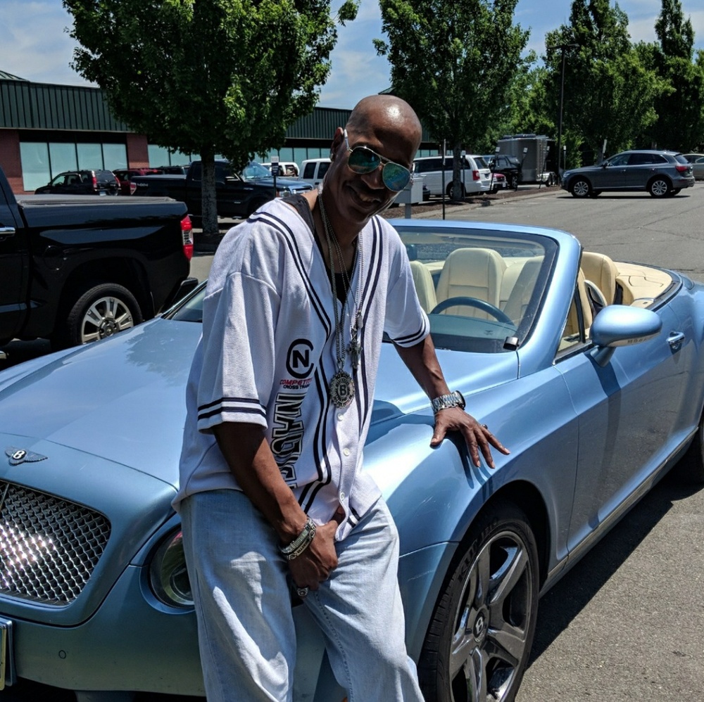 Meet your Posher, Daniel